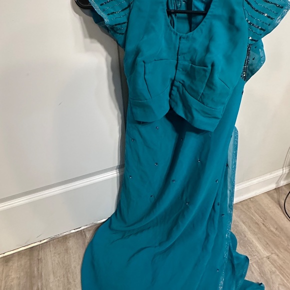 Narayan Lazer Teal Lehenga – Beaded Choli + Skirt – XS/S - Picture 5 of 10